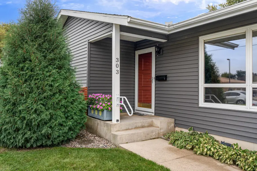 303 15th Avenue Sw, Austin, MN 55912 - #3