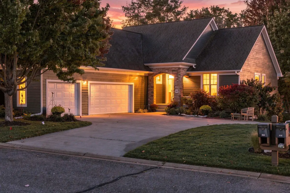 46 Osprey Court, North Oaks, MN 55127 - #1