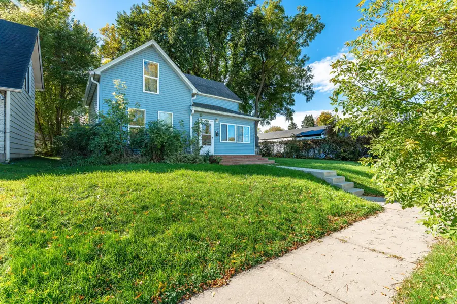 514 E Hampden Avenue, Fergus Falls, MN 56537 - #2