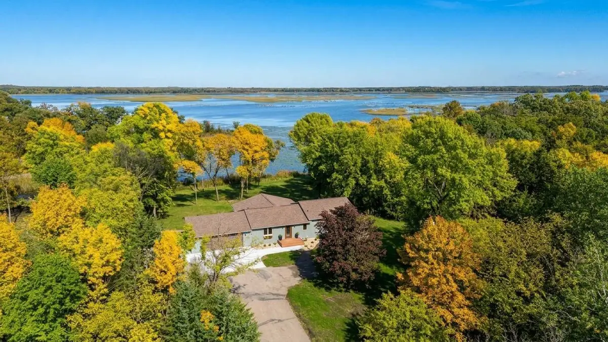 21000 Highway 9 Ne, New London, MN 56273 - #1