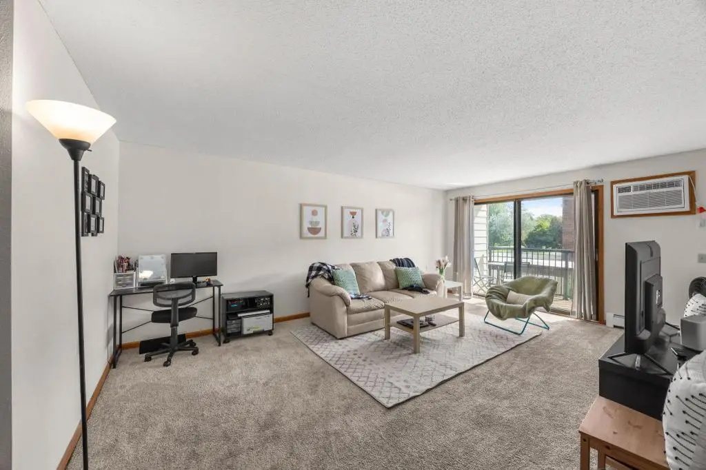 4 Pine Tree Drive #212, Arden Hills, MN 55112 - #1