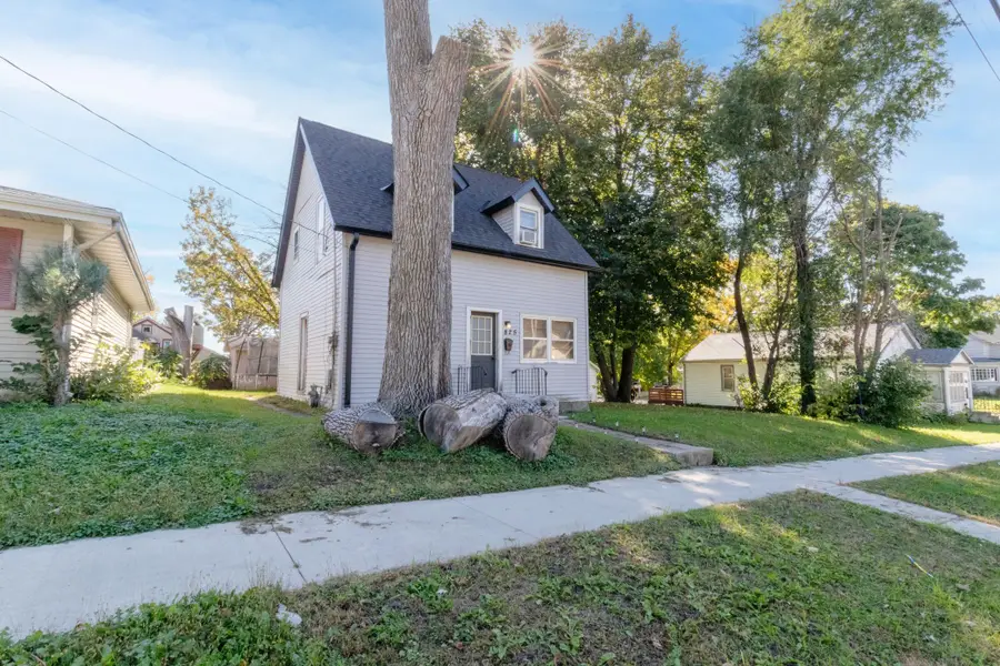 825 W Clark Street, Albert Lea, MN 56007 - #3