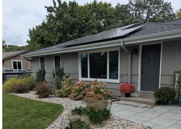 14913 Sharon Lane, Burnsville, MN 55306