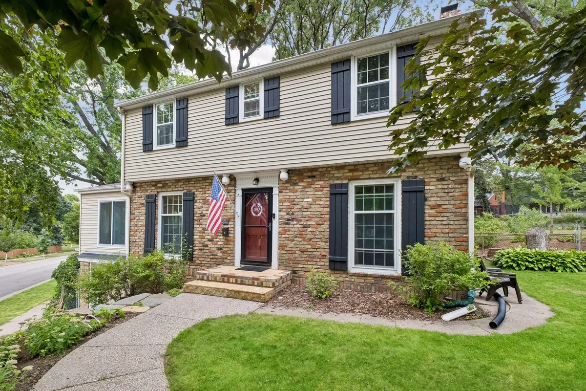 1995 Norfolk Avenue, Saint Paul, MN 55116 - #1
