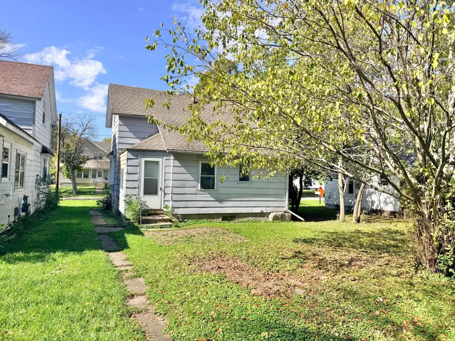 112 N 2nd Avenue, Albert Lea, MN 56007 - #3