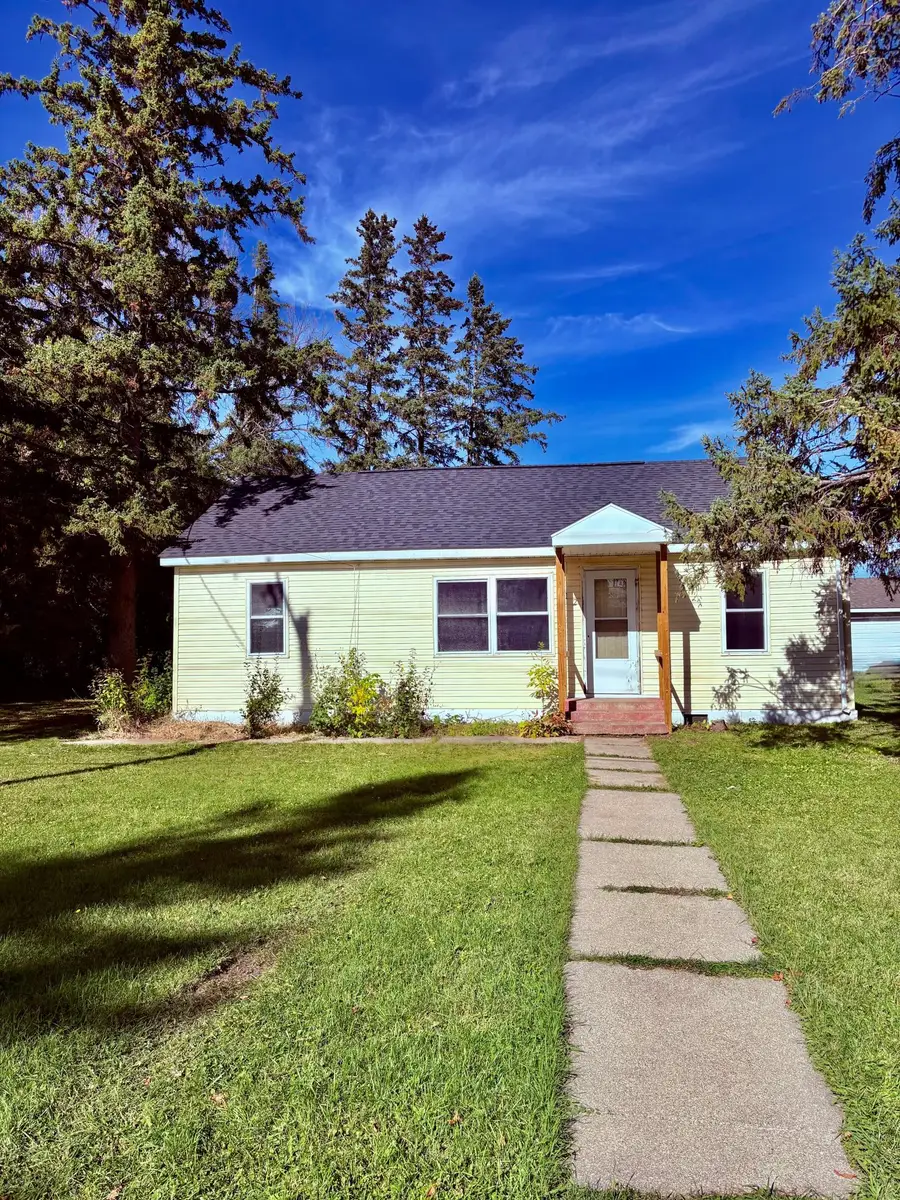 412 2nd Street Nw, Baudette, MN 56623 - #2