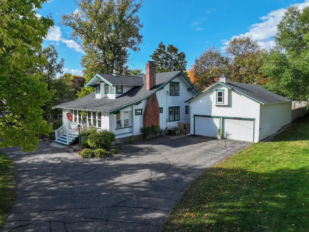 3308 N Nokomis Ne, Alexandria, MN 56308 - #1