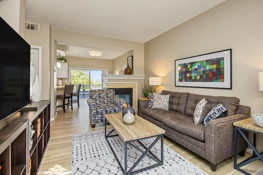 8808 Brunell Way #402, Inver Grove Heights, MN 55076 - #3