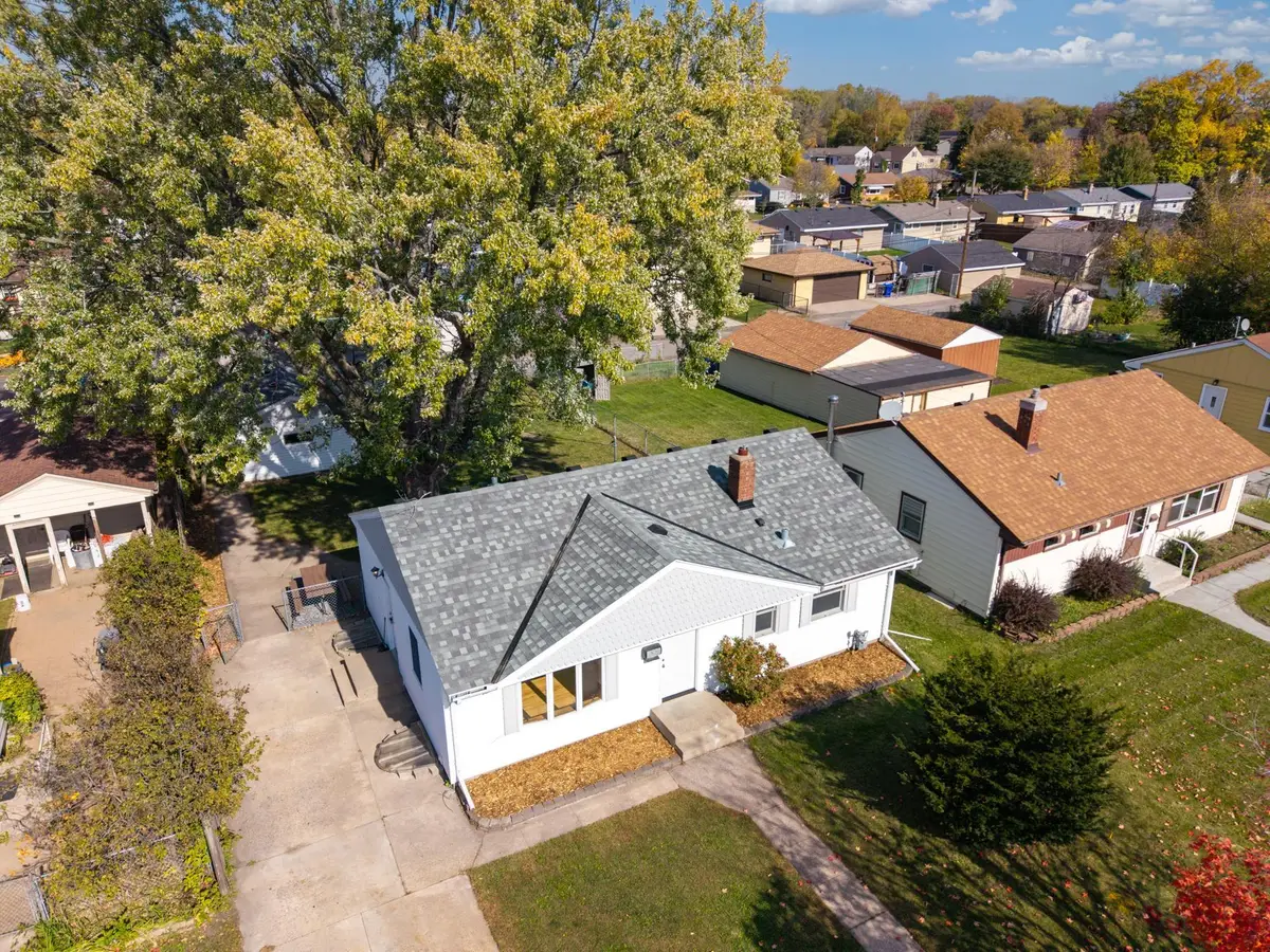 2223 Maryland Avenue E, Saint Paul, MN 55119 - #1