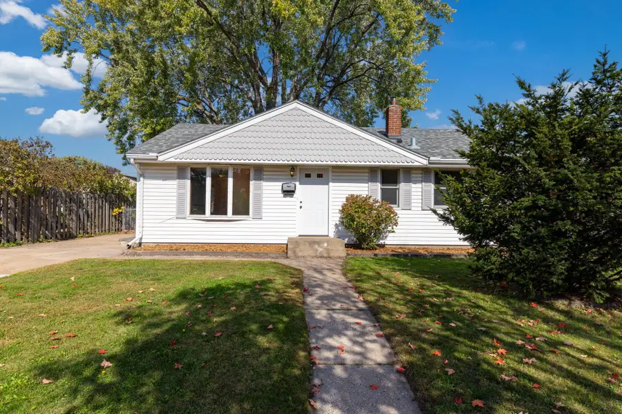 2223 Maryland Avenue E, Saint Paul, MN 55119 - #3