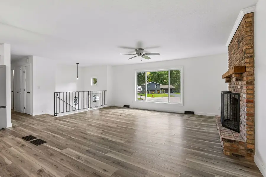 20375 Hughes Avenue W, Lakeville, MN 55044 - #3