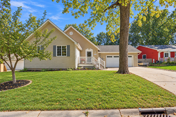 6236 Orleans Lane N, Maple Grove, MN 55369