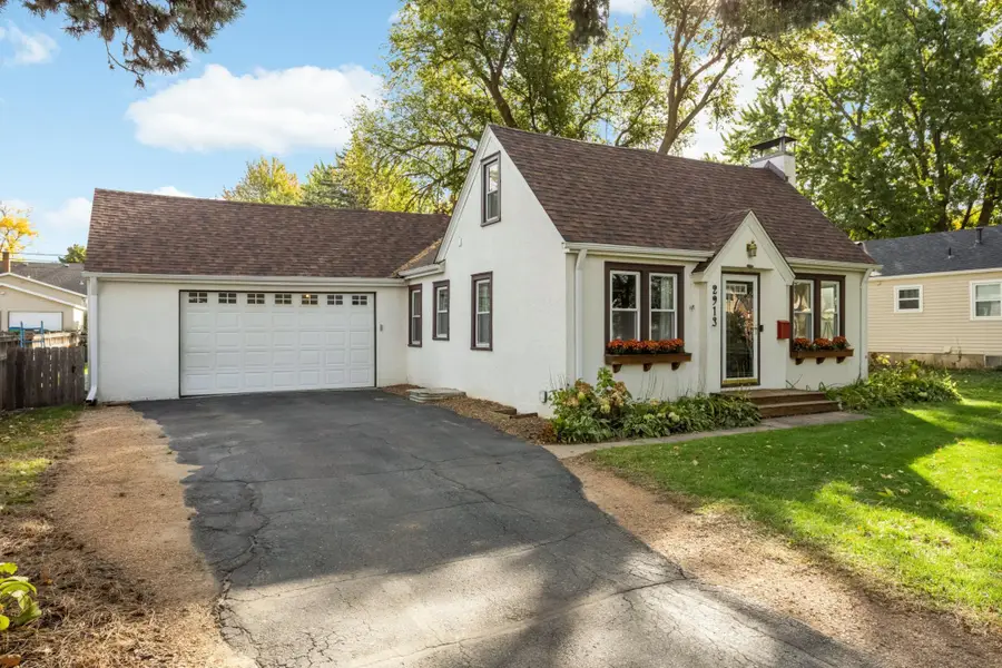 2913 Florida Avenue S, Saint Louis Park, MN 55426 - #2