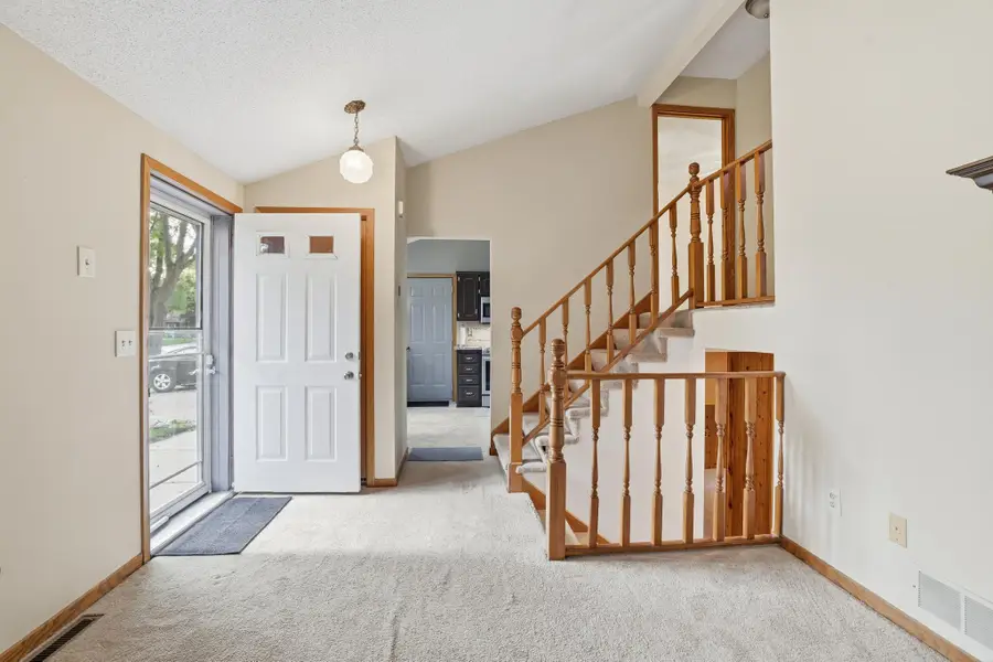 4071 99th Avenue Ne, Circle Pines, MN 55014 - #3