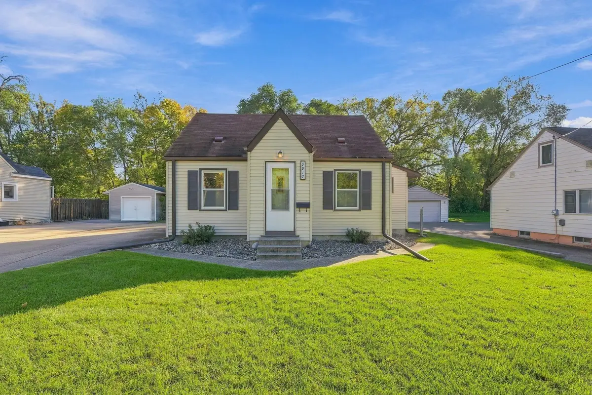 9917 Pleasant Avenue S, Bloomington, MN 55420 - #1