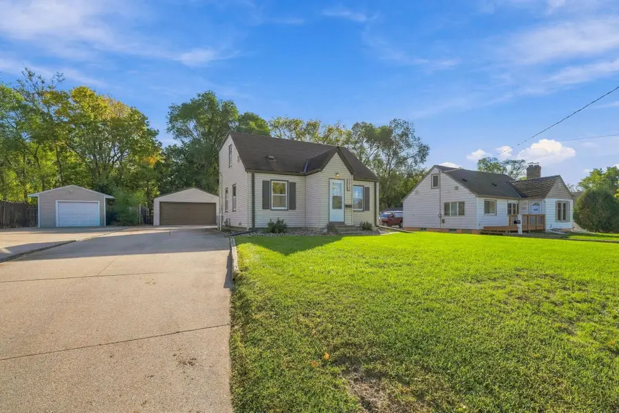 9917 Pleasant Avenue S, Bloomington, MN 55420 - #3