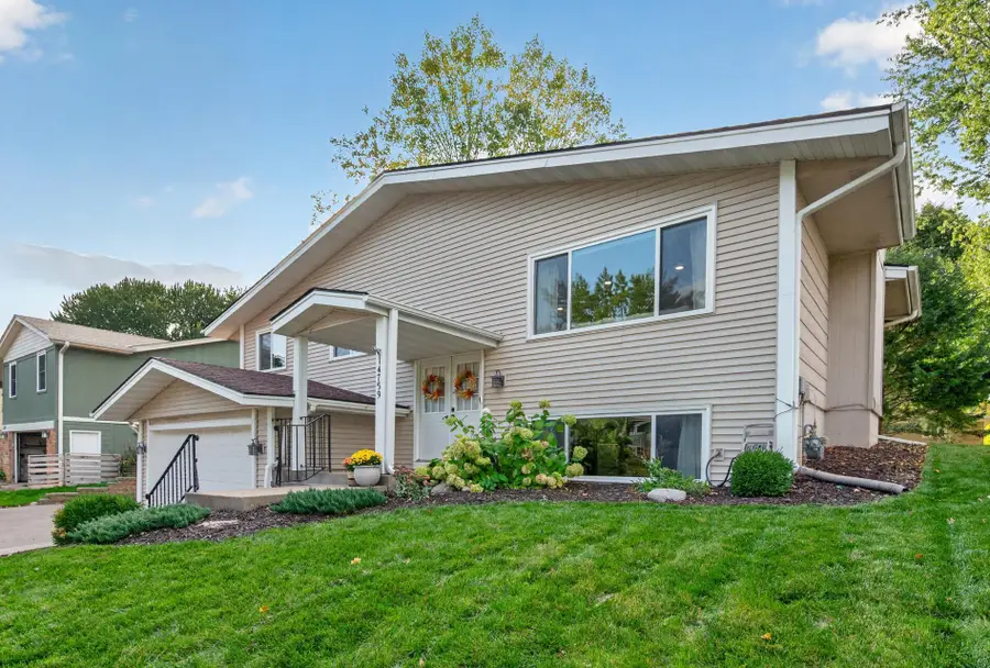 14759 Easter Avenue, Apple Valley, MN 55124 - #2