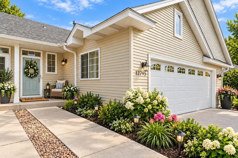 12795 Ulysses Circle Ne, Blaine, MN 55434 - #3