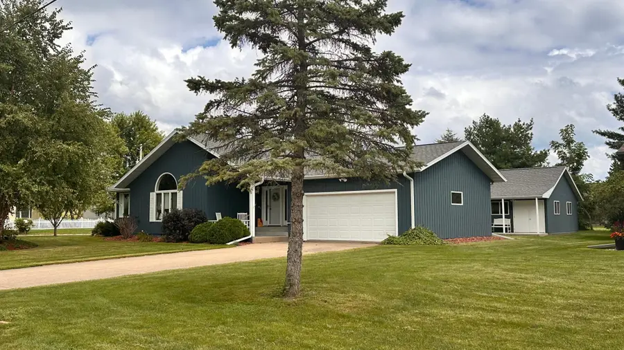 110 Angelique Avenue, Wabasha, MN 55981 - #2