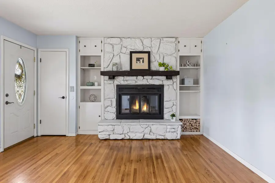 1913 Independence Avenue N, Golden Valley, MN 55427 - #3