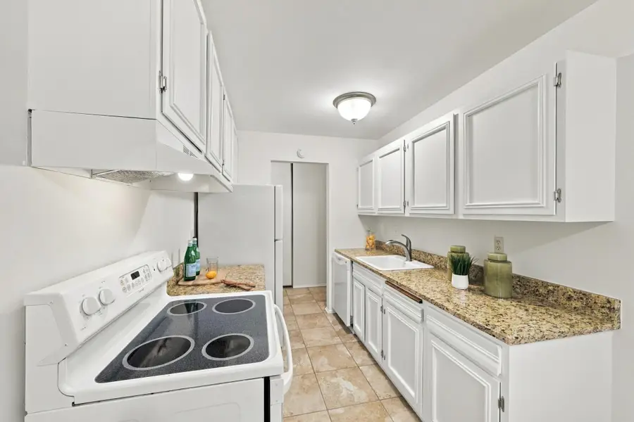 4548 Cedar Lake Road S #6, Saint Louis Park, MN 55416 - #3