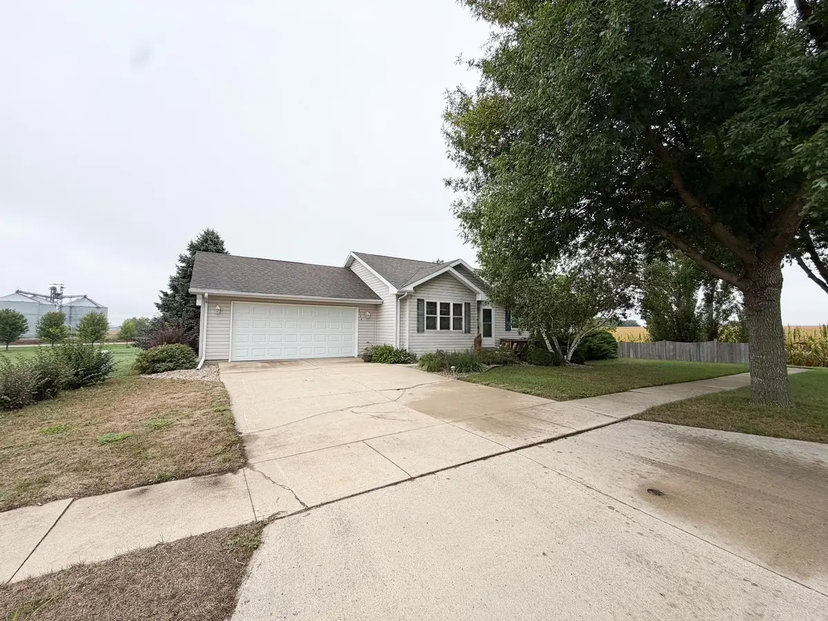 1112 Cherry Drive, Luverne, MN 56156 - #1