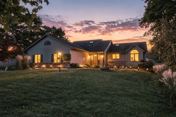 1395 Claudia Avenue, La Crescent, MN 55947