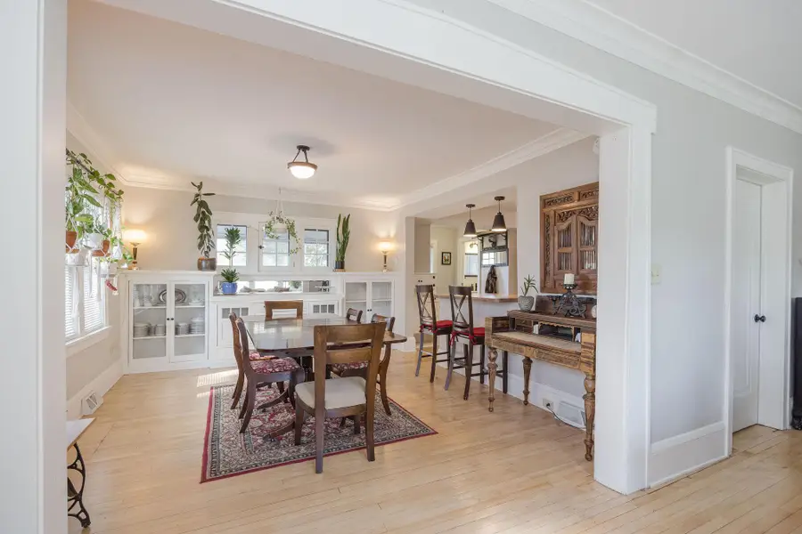285 Queen Avenue N, Minneapolis, MN 55405 - #3