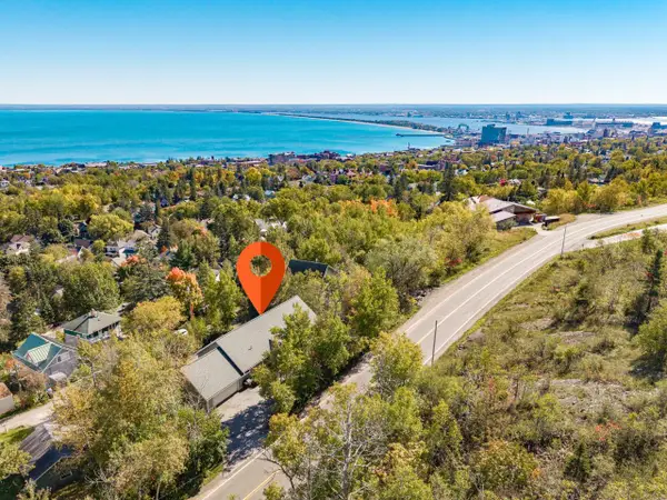 1424 E Skyline Parkway, Duluth, MN 55805