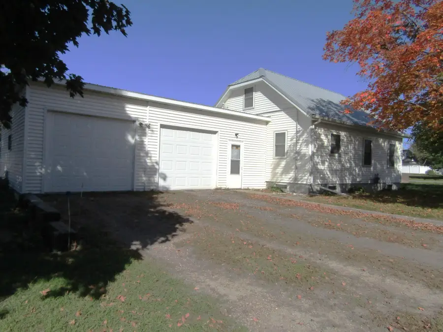 282 2nd Street, Dawson, MN 56232 - #2