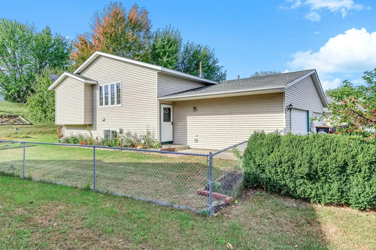 494 Appleblossom Lane, Shakopee, MN 55379 - #1
