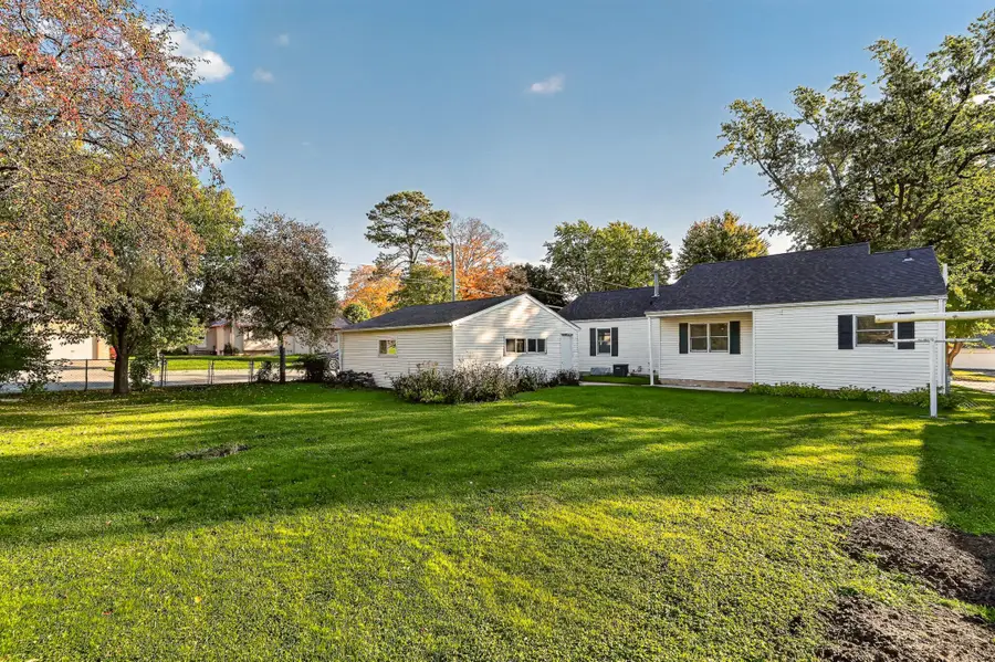 307 2nd Avenue Nw, Kasson, MN 55944 - #3