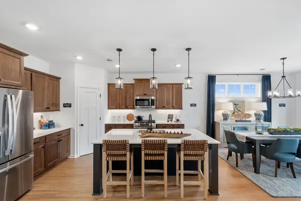 551 Tulare Terrace, Newport, MN 55055