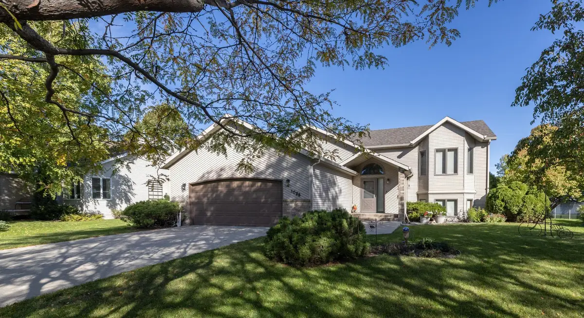 1028 16th Avenue E, West Fargo, ND 58078 - #1