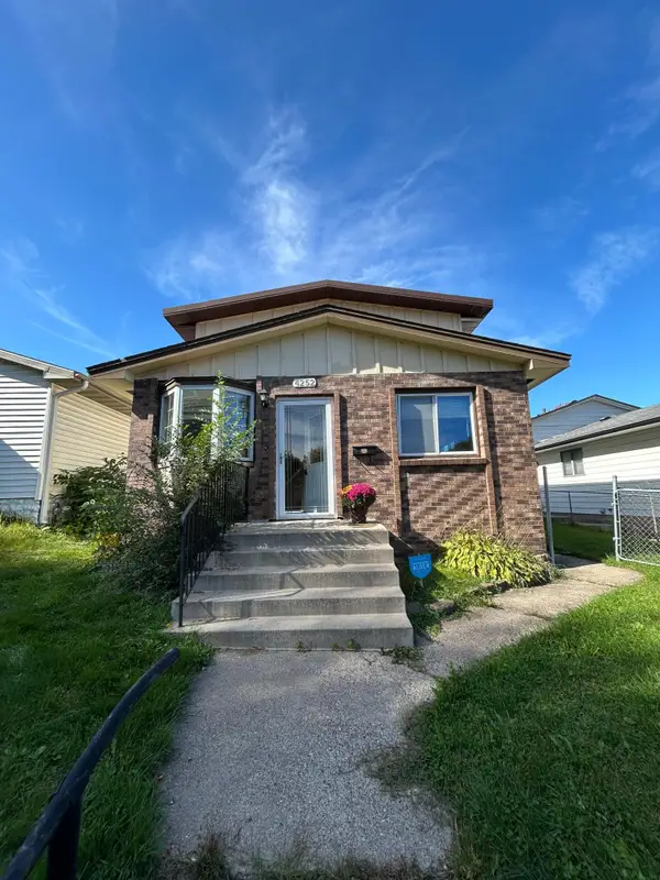 4252 Monroe Street Ne, Columbia Heights, MN 55421