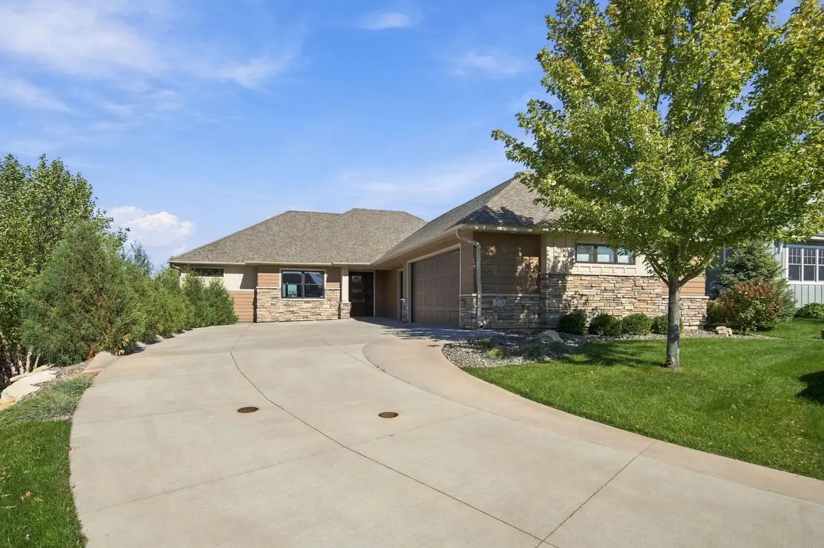 25 Phoebe Lane, North Oaks, MN 55127 - #1