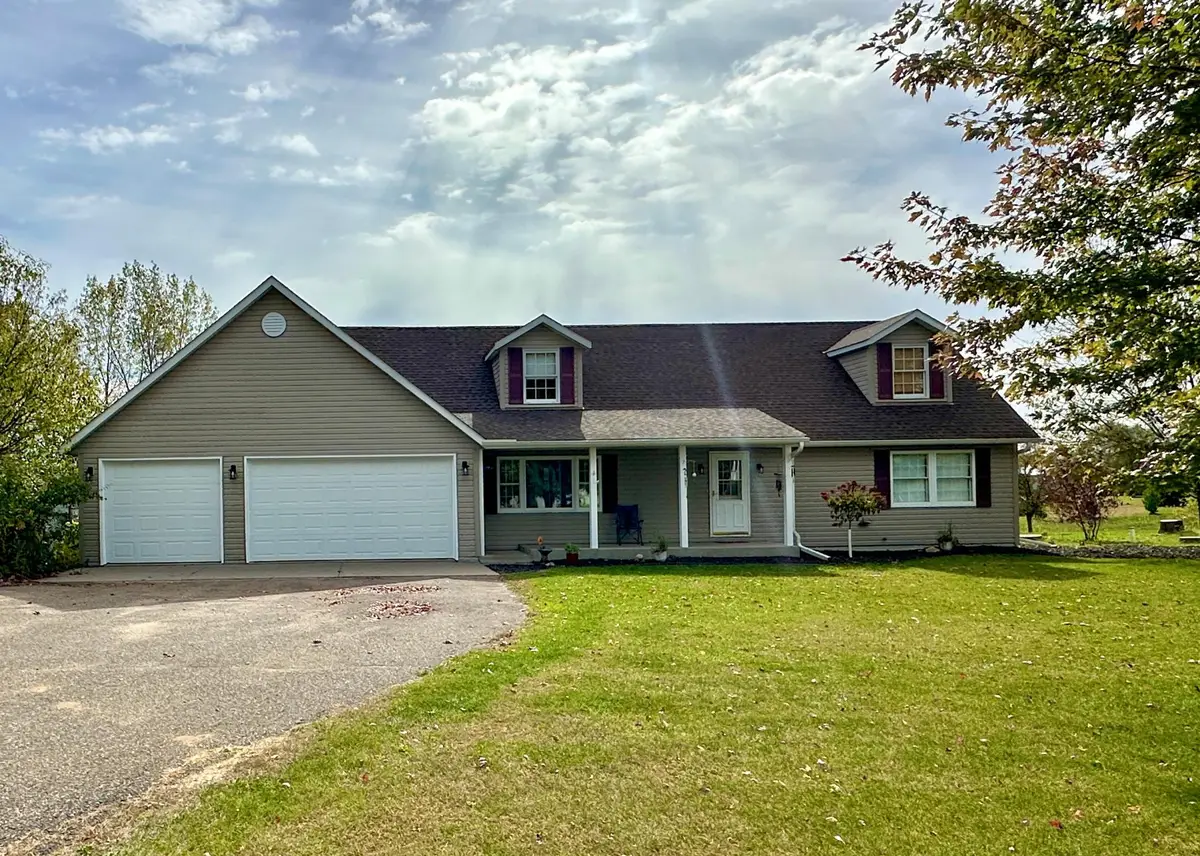 1309 214th Avenue, New Richmond, WI 54017 - #1
