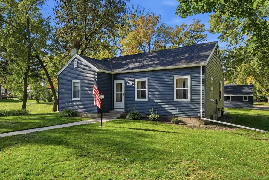402 Emerson Avenue N, Raymond, MN 56282 - #2