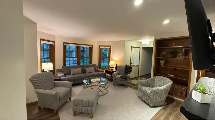 7780 Glenda Court, Apple Valley, MN 55124 - #2