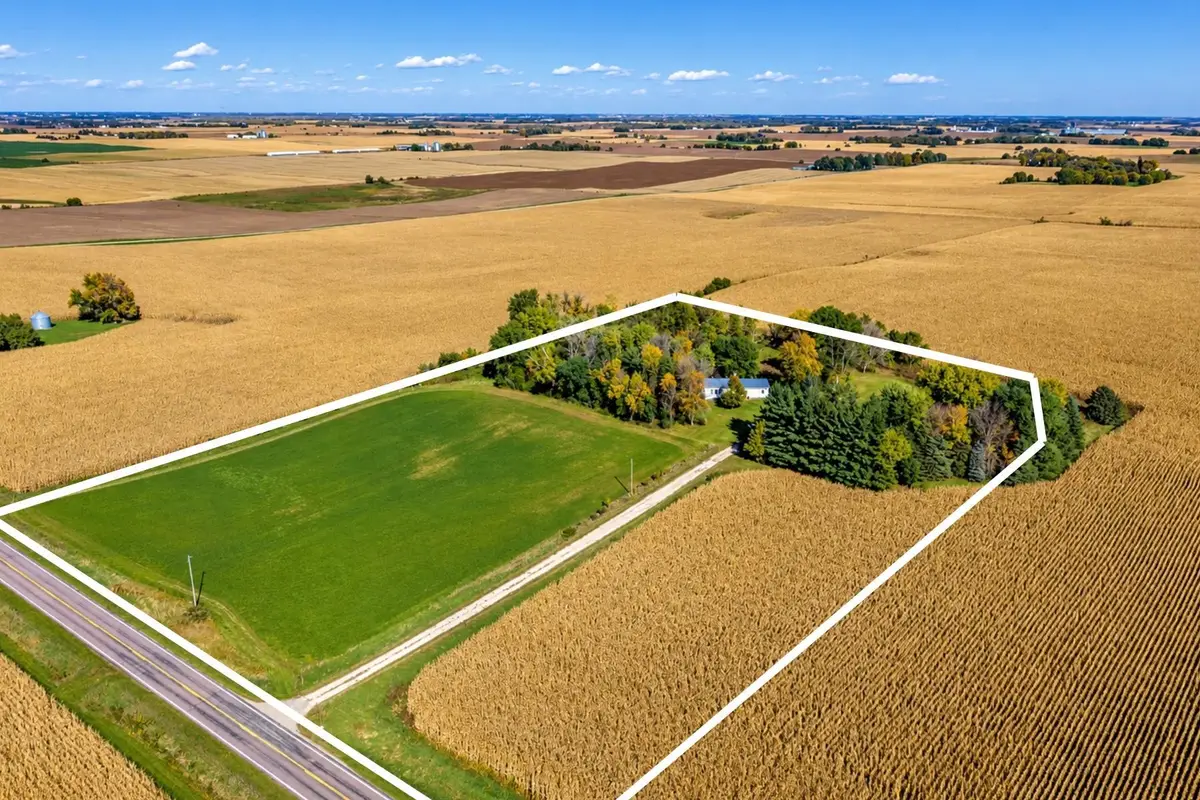 10097 72nd Avenue Sw, Ellendale, MN 56026 - #1