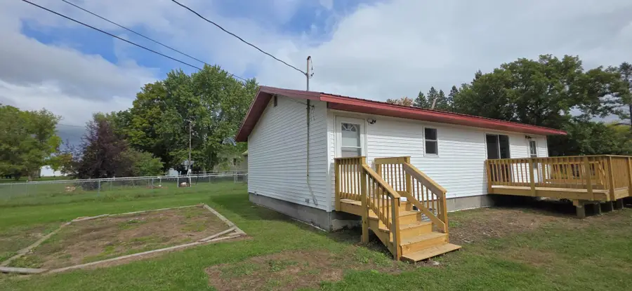 313 Oak Street S, Onamia, MN 56359 - #3