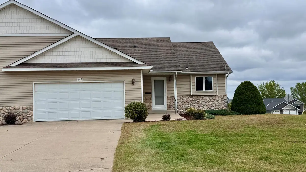 845 Deer Court Ne, Montgomery, MN 56069 - #1