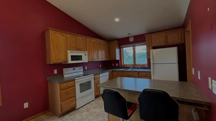 845 Deer Court Ne, Montgomery, MN 56069 - #3