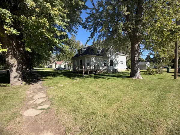 210 2nd Street, Rushmore, MN 56168