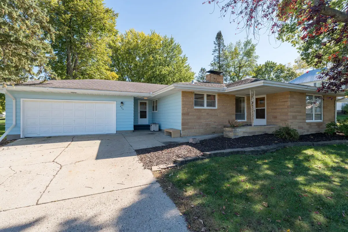 605 N Market Street, Janesville, MN 56048 - #1