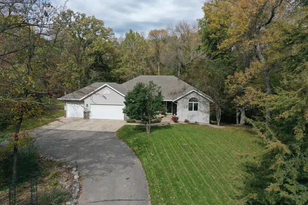 7536 158th Avenue Ne, Spicer, MN 56288