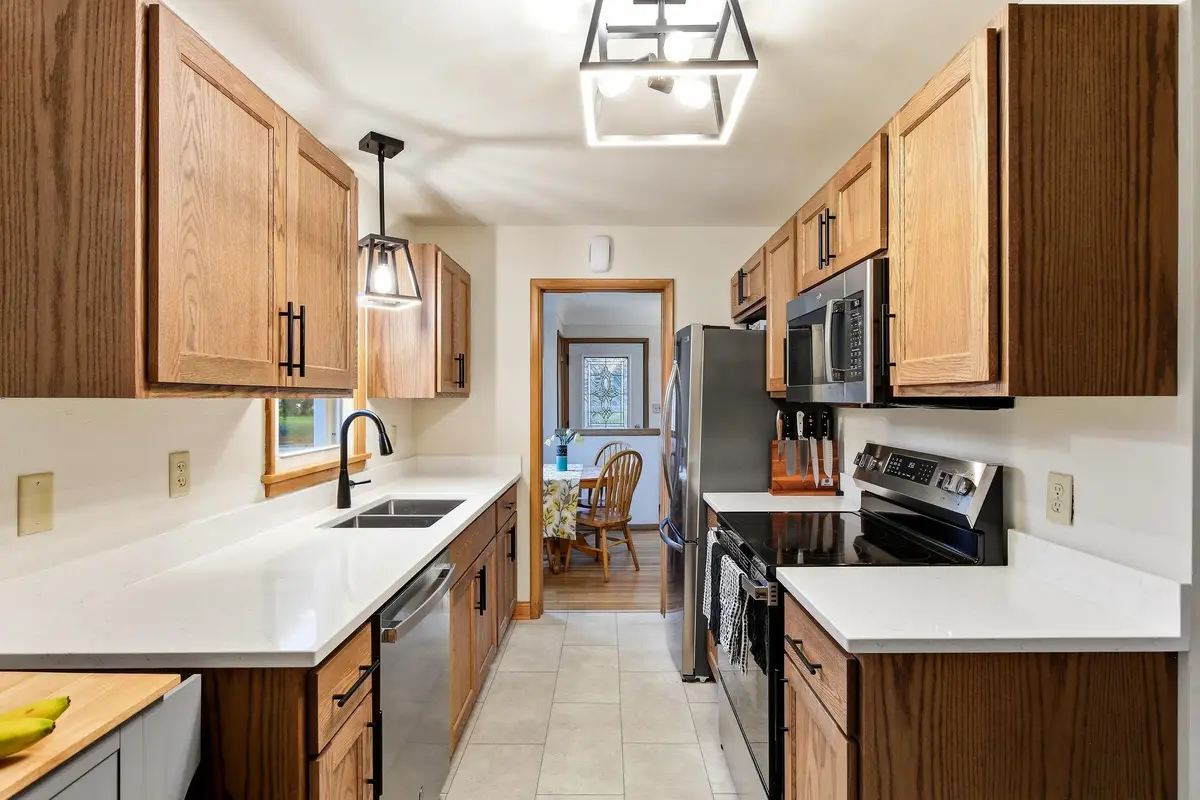 1440 Lydia Avenue W, Roseville, MN 55113 - #1