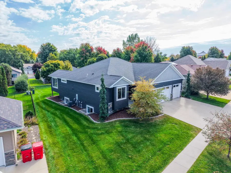 404 13th Avenue Nw, Kasson, MN 55944 - #2