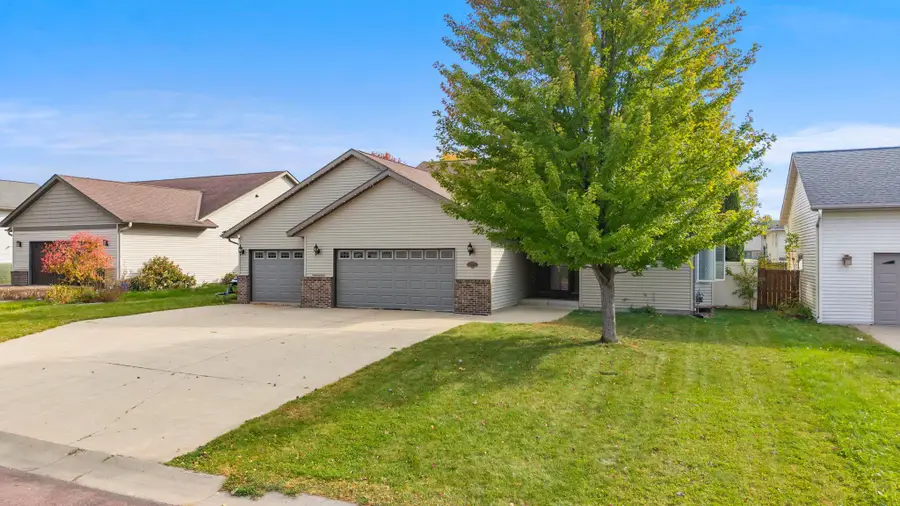 113 Quinion Drive, Mankato, MN 56001 - #2