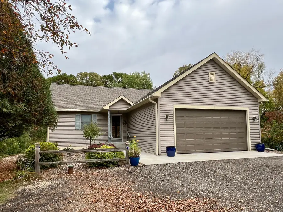 1739 97th Avenue, Hammond, WI 54015 - #2